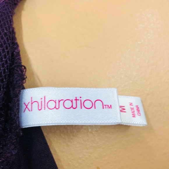 Xhilaration short outfit with long lace sleeves size medium - Picture 8 of 8